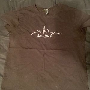 cute black ney york shirt